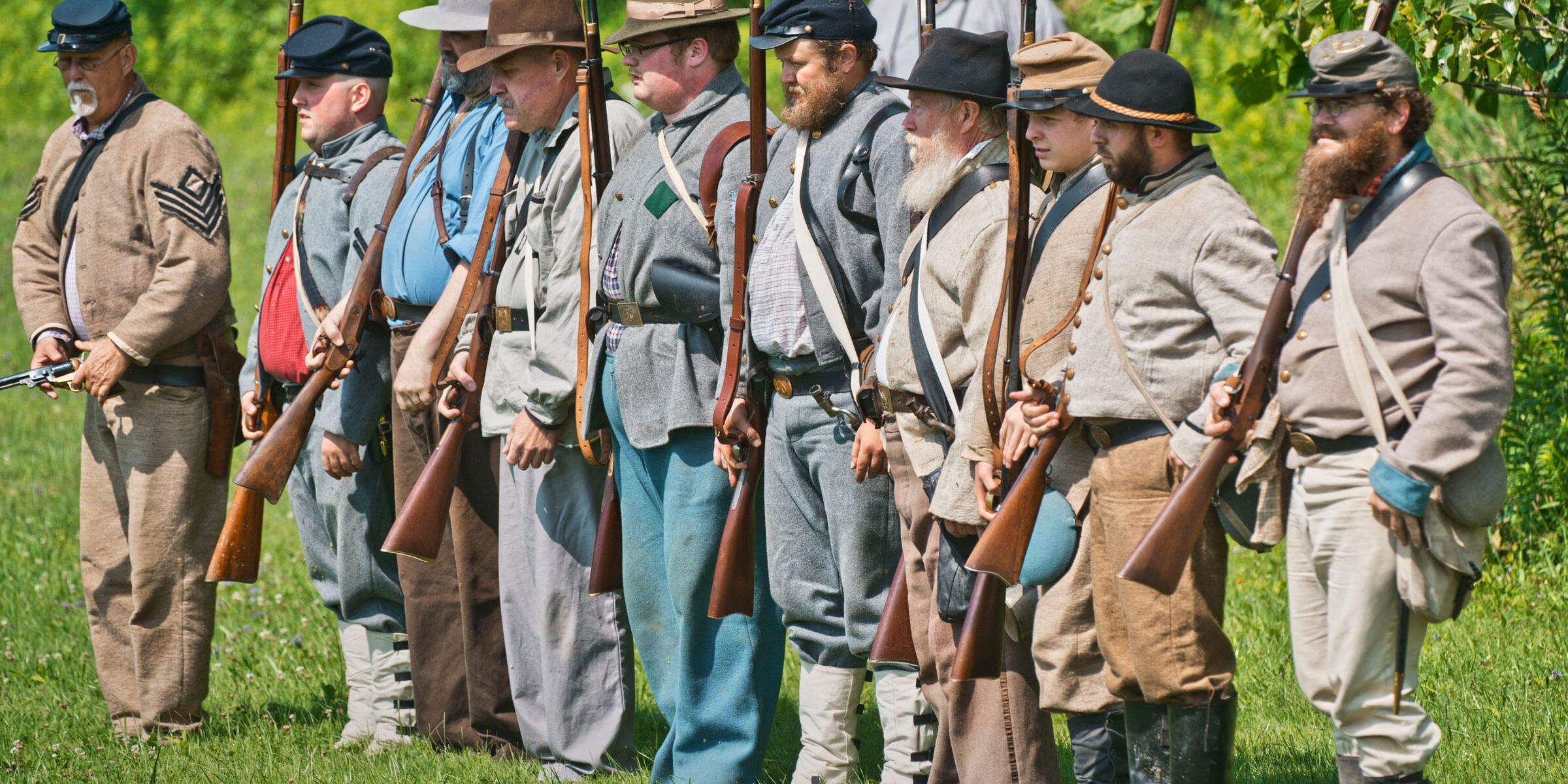 CHRISTOPHER LENNEY n WATERTOWN DAILY TIMES

Rebels emerge from the wood at Robert Moses State Park in Massena to provide support for the Confederate troops. (Beckstead)